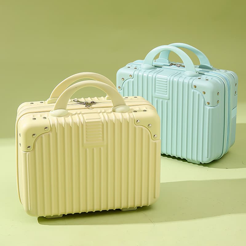 スーツケース型メイクボックス 持ち運び便利な収納ケース