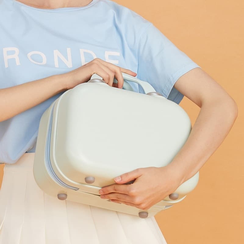 シンプル収納メイクボックス