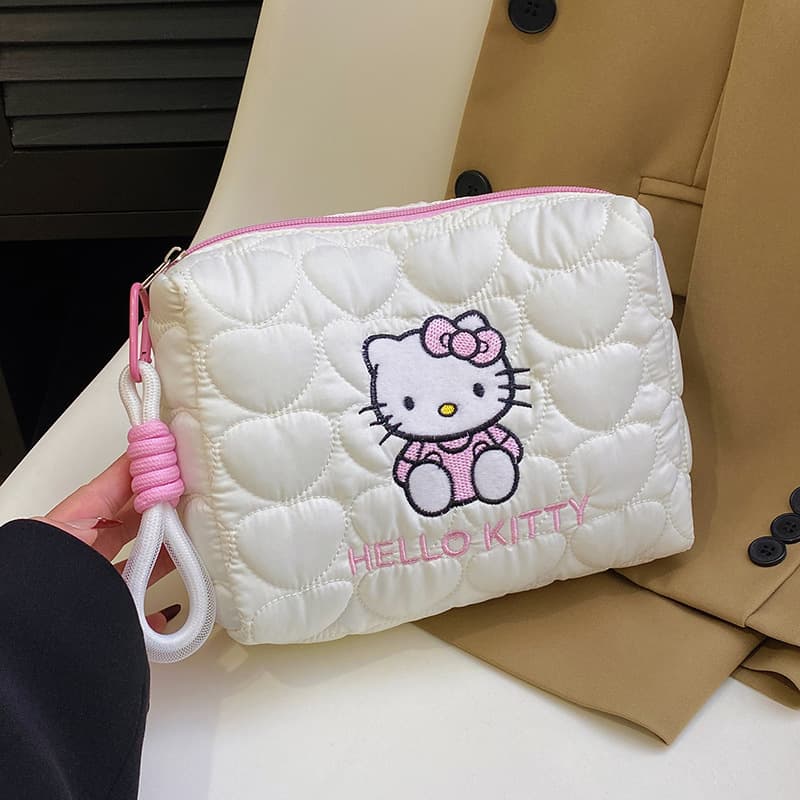 キティちゃんキルティングポーチ型メイクボックス