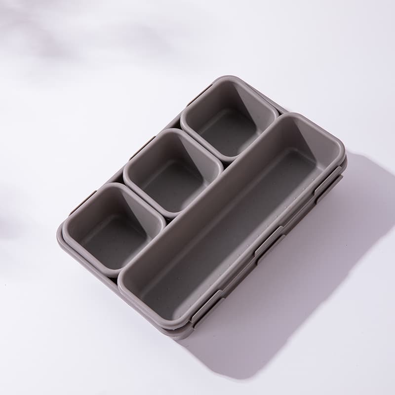 整理上手な仕切り付きメイクボックス